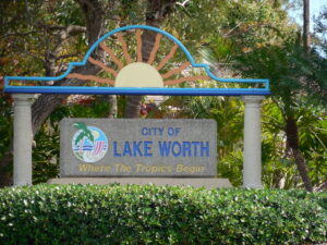 Roof Cleaning Lake Worth