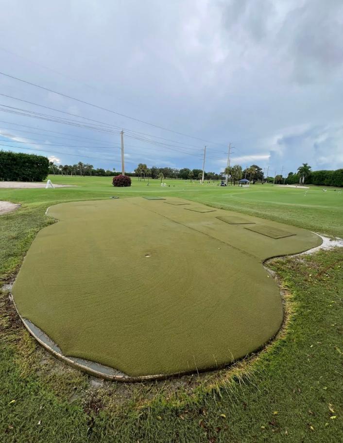golf course green cleaning 
turf cleaning